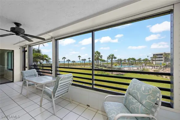 1605 Middle Gulf Drive #105, Sanibel, FL 33957