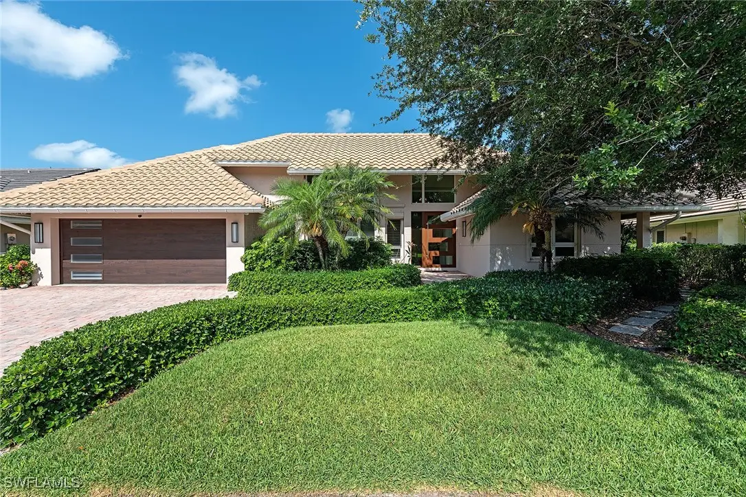 805 Pine Village Lane, Naples, FL 34108 - Image #1