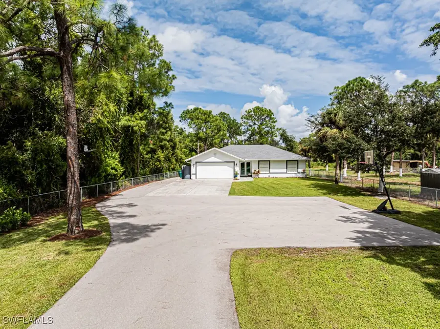 6195 Green Boulevard, Naples, FL 34116 - Image #2