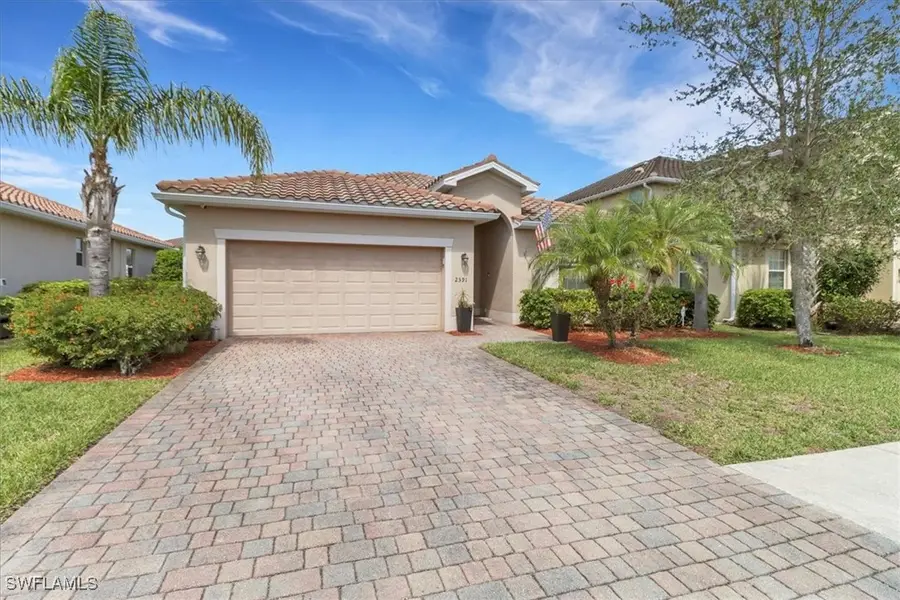 2391 Heydon Circle E, Naples, FL 34120 - #2