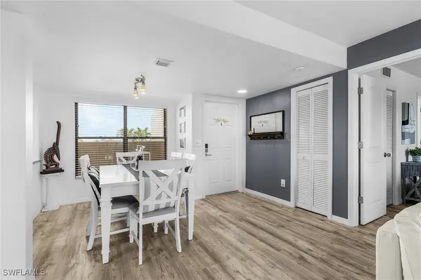 4647 SE 17th Place #103, Cape Coral, FL 33904