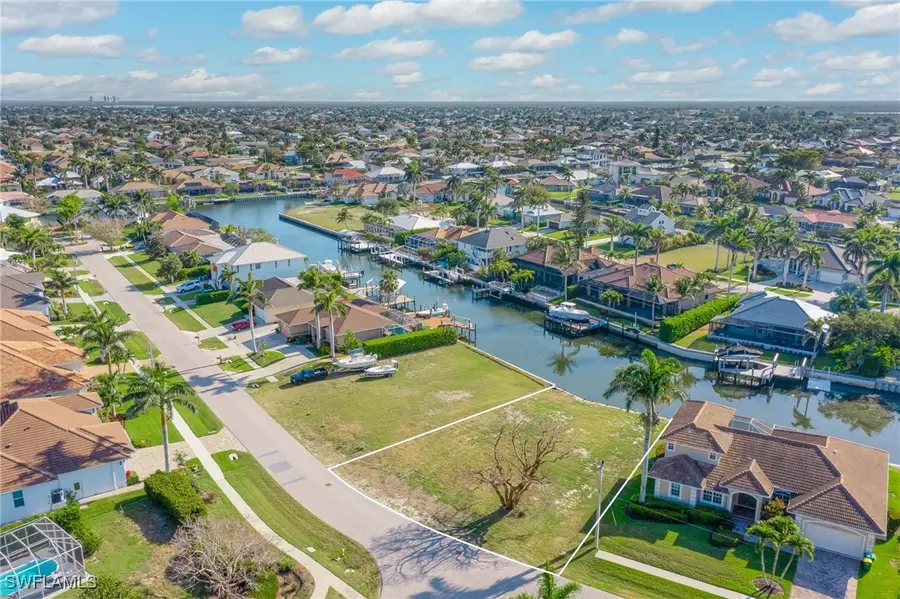 475 Barcelona Court, Marco Island, FL 34145 - #2