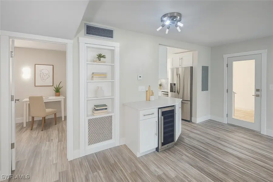 530 Broad Avenue S #530, Naples, FL 34102 - Image #3