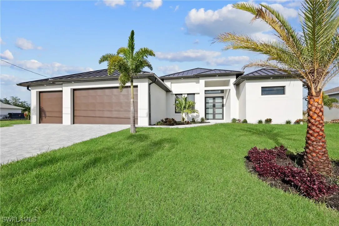 909 SW 11th Court, Cape Coral, FL 33991 - Image #1