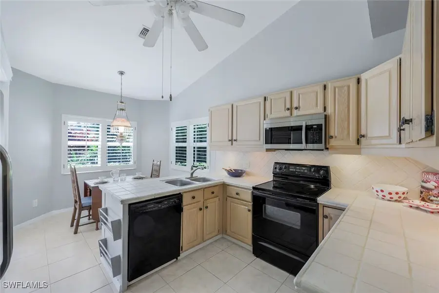 27181 Kindlewood Lane, Bonita Springs, FL 34134 - Image #3