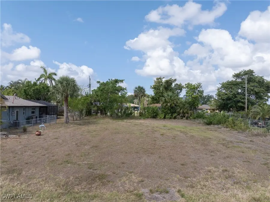 5206 Sunnybrook Court, Cape Coral, FL 33904 - Image #2