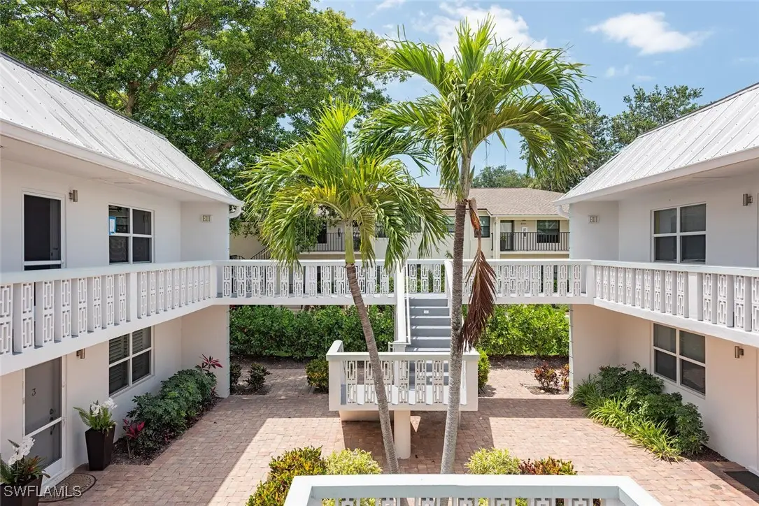 780 10th Avenue S #23, Naples, FL 34102 - Image #1