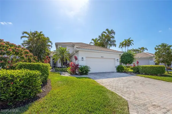 8544 Pepper Tree Way, Naples, FL 34114