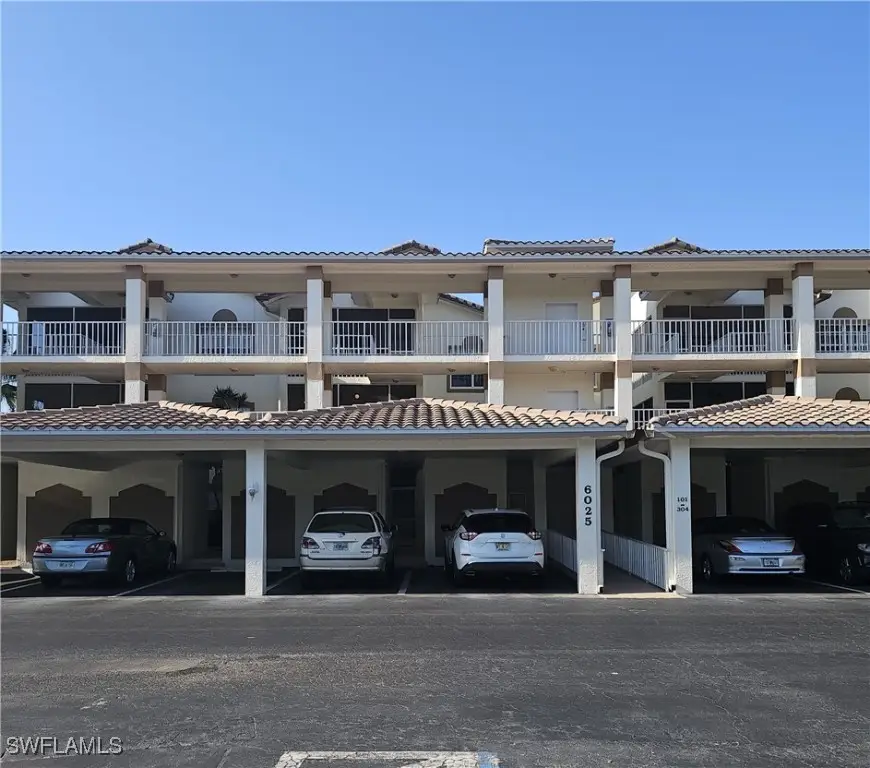 6025 Chardonnay Lane #102, Naples, FL 34119 - Image #1