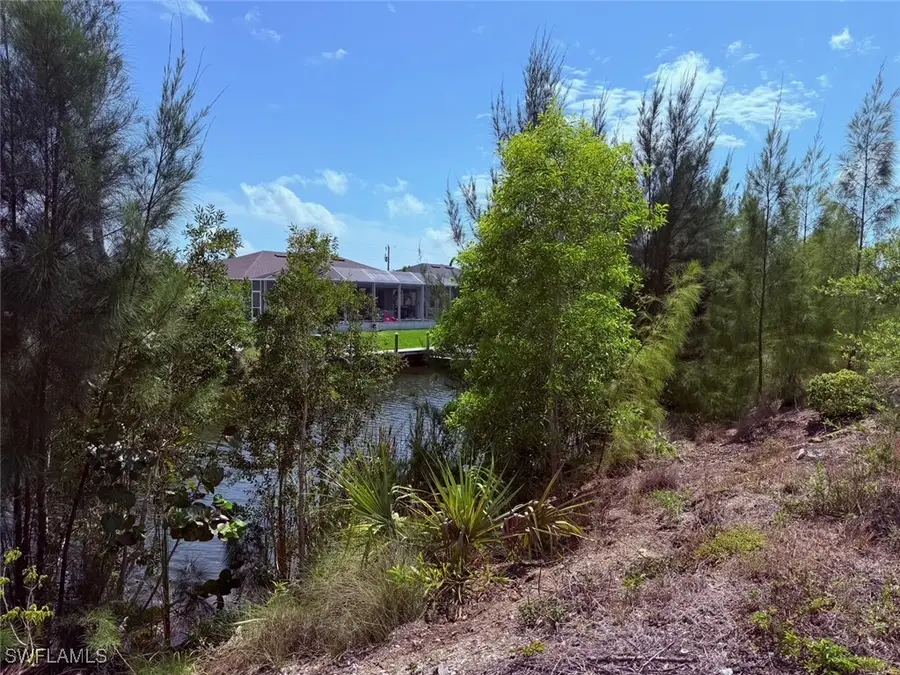 1812 SW 28th Lane, Cape Coral, FL 33914 - Image #2