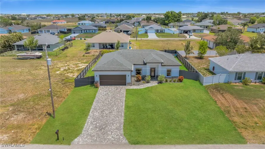 405 NW 10th Street, Cape Coral, FL 33993 - Image #2