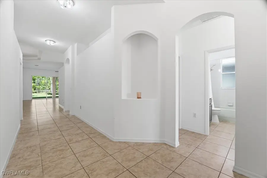 14439 Manchester Drive, Naples, FL 34114 - Image #3