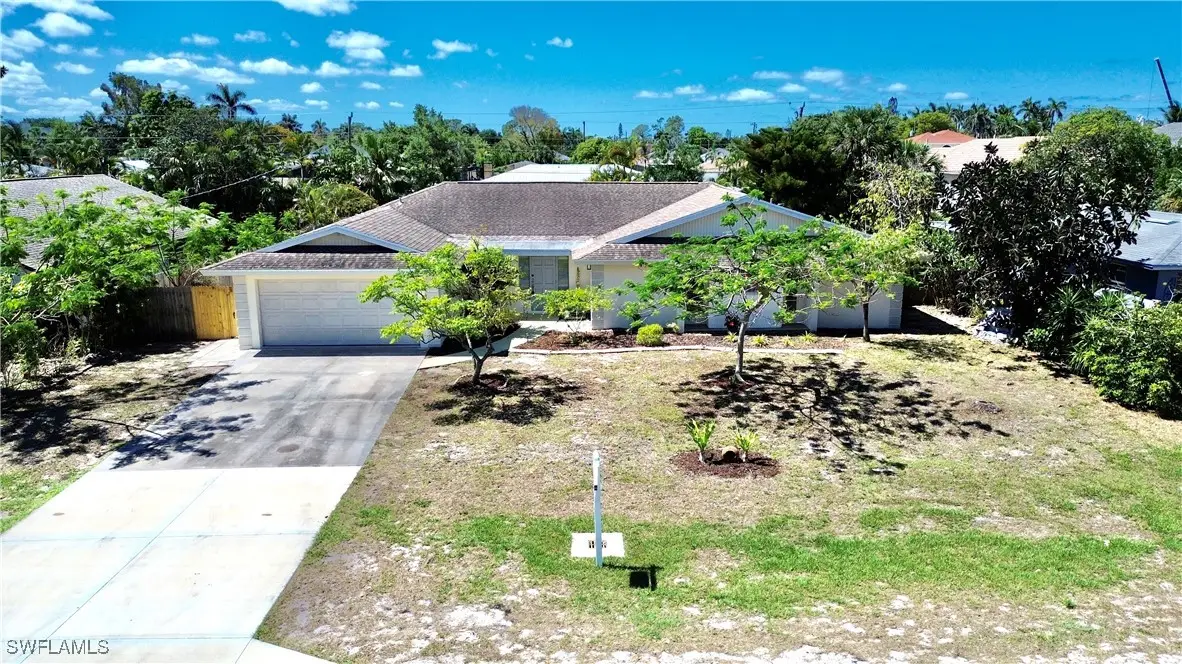 844 106th Avenue N, Naples, FL 34108 - Image #1