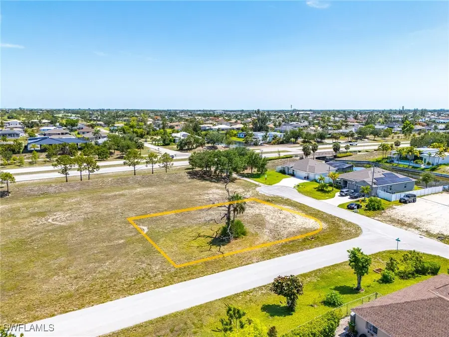 2422 SW 11th Avenue, Cape Coral, FL 33914 - Image #3