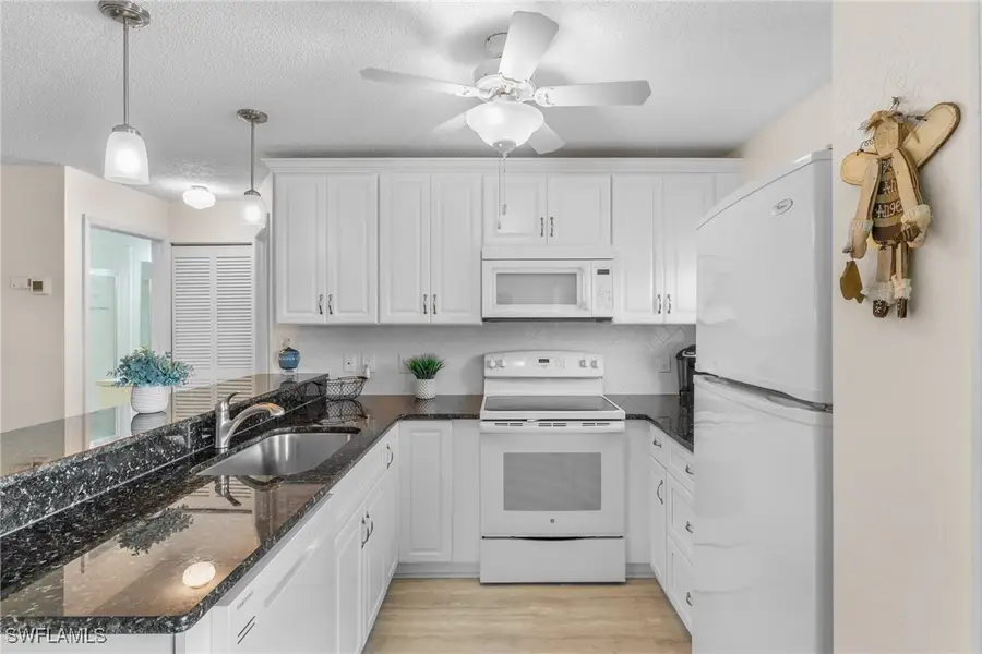 25100 Sandhill Boulevard #R202, Punta Gorda, FL 33983 - Image #3