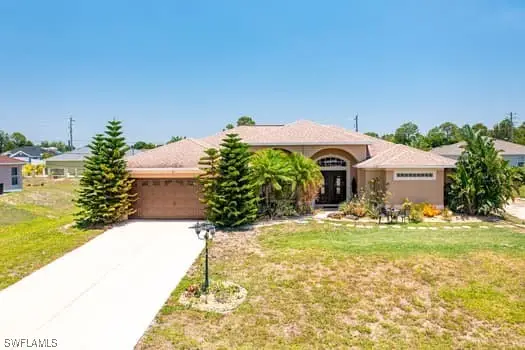 914 Albert Avenue, Lehigh Acres, FL 33971 - Image #1