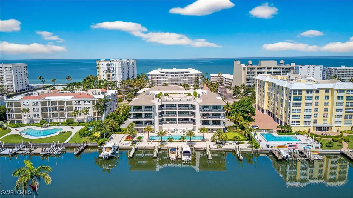 1820 Gulf Shore Boulevard N #202, Naples, FL 34102 - Image #1