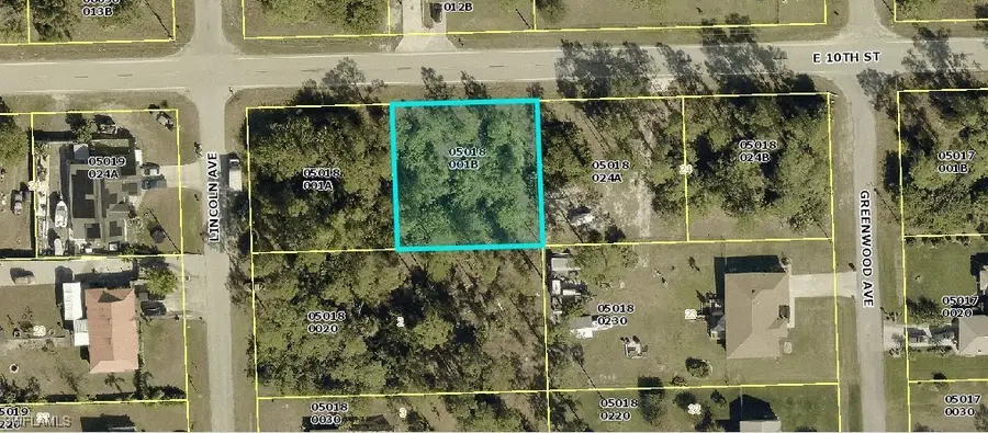 602 E 10th Street, Lehigh Acres, FL 33972 - #3