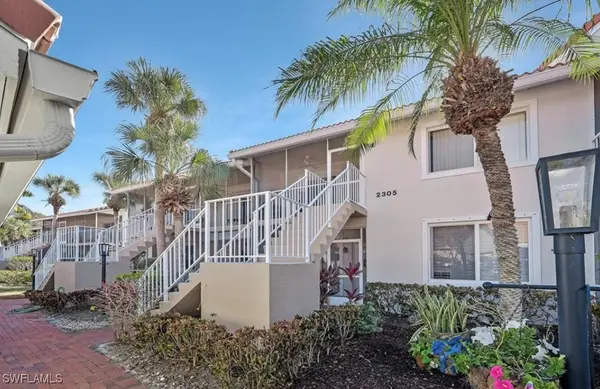 2305 Hidden Lake Drive #3704, Naples, FL 34112