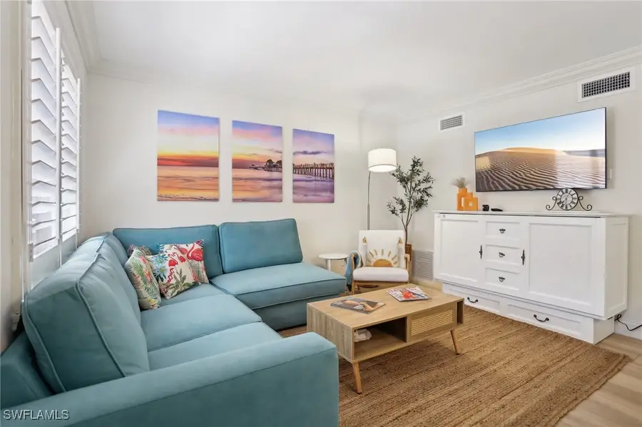 980 7th Avenue S #104, Naples, FL 34102 - Image #2