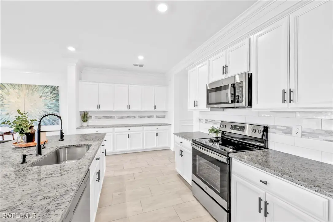 2127 Hamlin Street, Naples, FL 34120 - Image #1