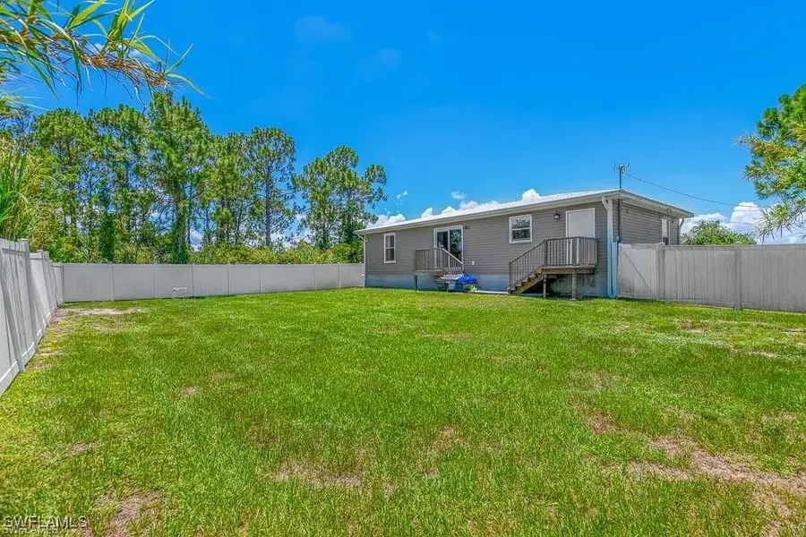 2916 9th Street Sw, Lehigh Acres, FL 33976 - Image #2
