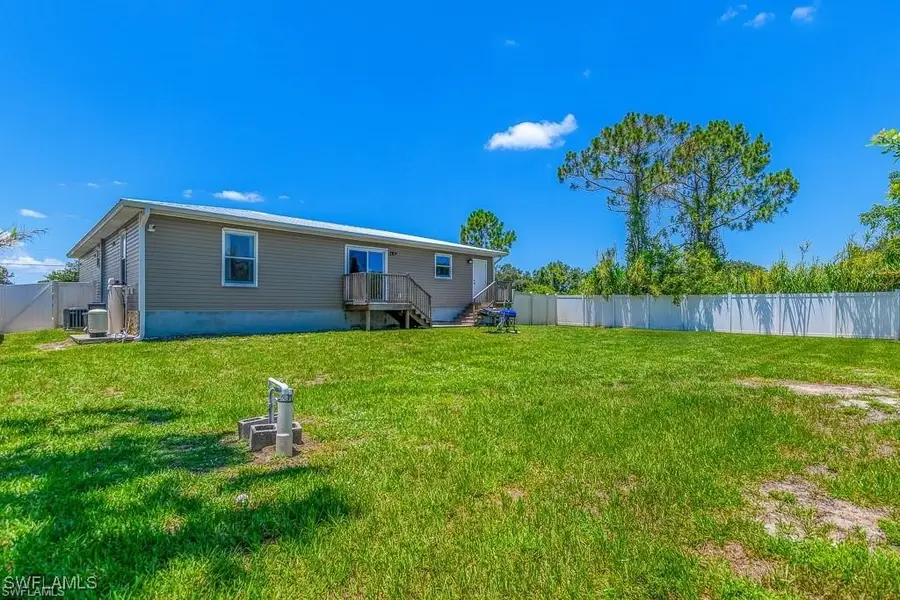 2916 9th Street Sw, Lehigh Acres, FL 33976 - Image #3