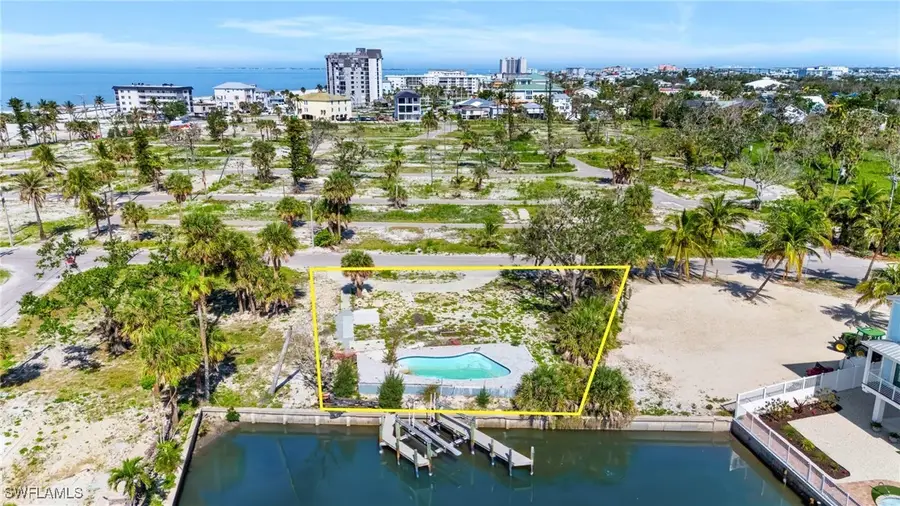 180 Donora Boulevard, Fort Myers Beach, FL 33931 - Image #3