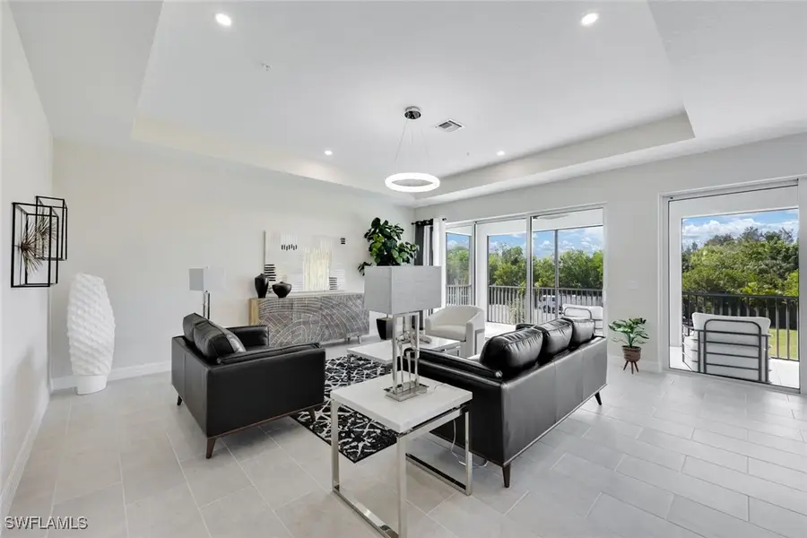 303 Indies Drive W #201, Naples, FL 34114 - Image #3