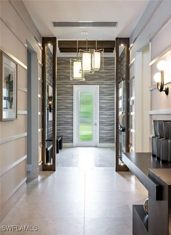 530 107th Avenue N, Naples, FL 34108 - Image #2