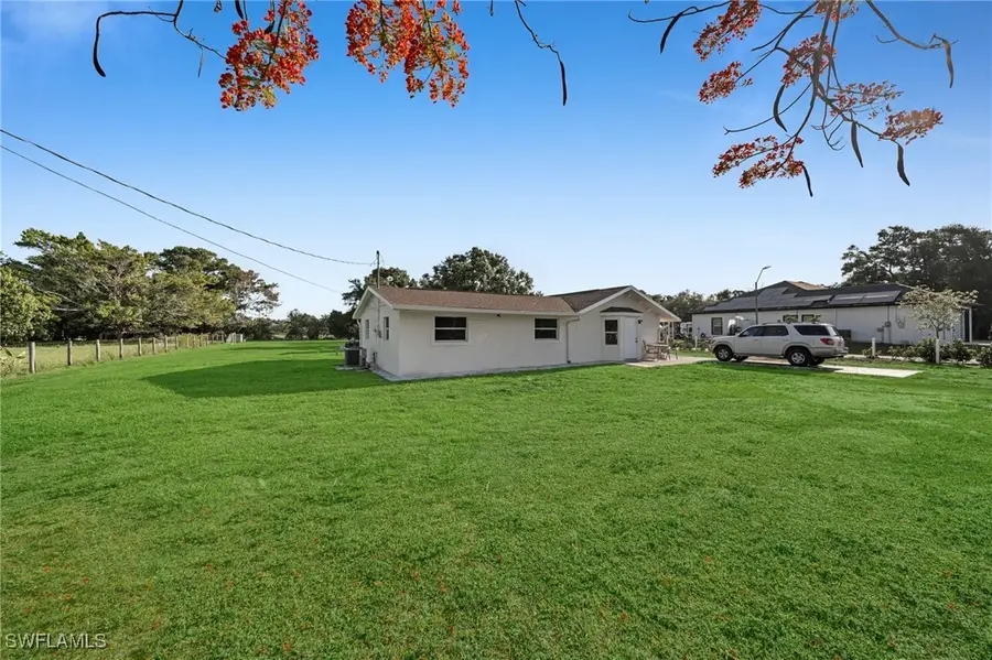 10651 Marie Street, Fort Myers, FL 33905 - Image #3