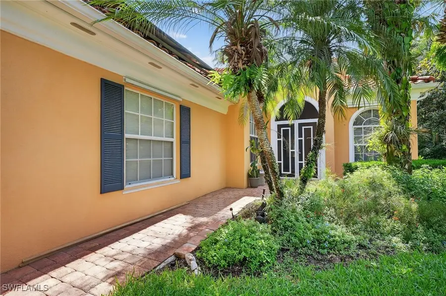 5902 Bermuda Lane, Naples, FL 34119 - Image #3