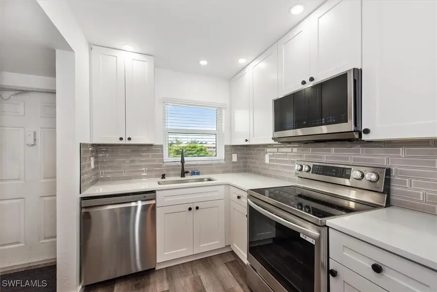 499 Forest Lakes Boulevard #306, Naples, FL 34105 - Image #3