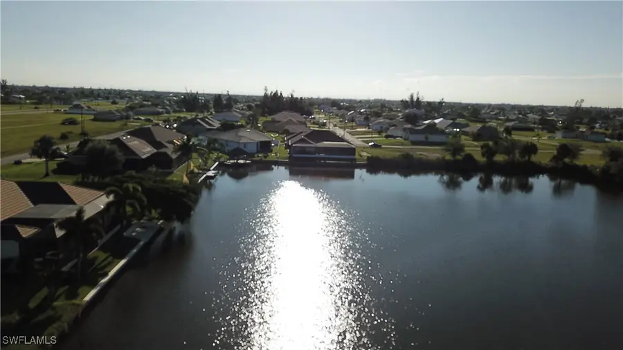 702 NW 30th Place, Cape Coral, FL 33993 - #3