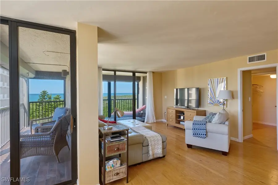 17 Bluebill Avenue #901, Naples, FL 34108 - #3