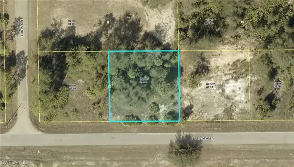 4103 20th Street E, Alva, FL 33920