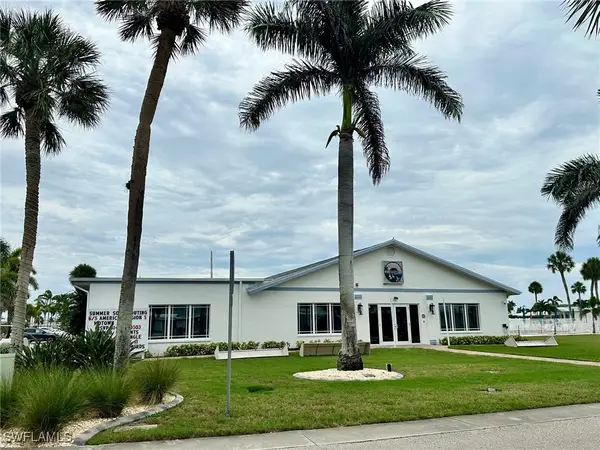 11150 Bayside Lane, Fort Myers Beach, FL 33931