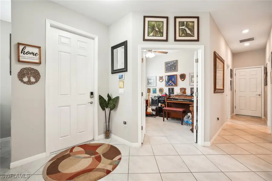 4421 Dutchess Park Road, Fort Myers, FL 33916 - Image #3