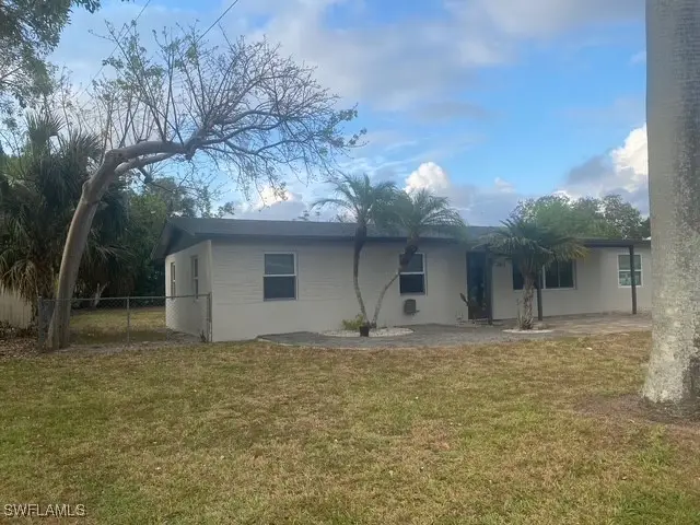 3915 Lotus Drive, Naples, FL 34104 - Image #3