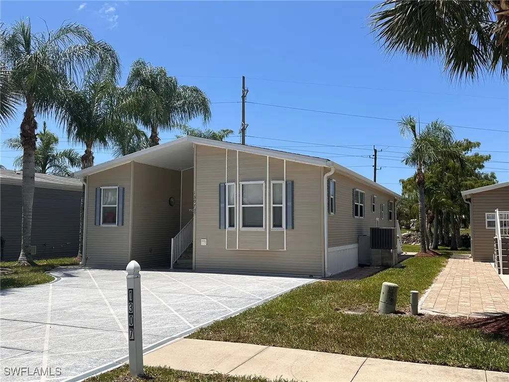 1307 Silver Lakes Boulevard, Naples, FL 34114 - Image #1