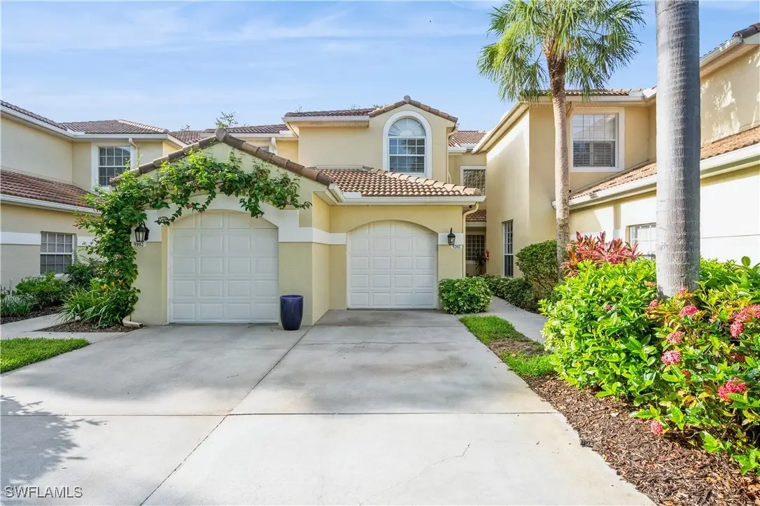 74 Silver Oaks Circle #9-202, Naples, FL 34119 - Image #1