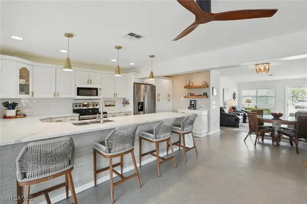 2749 Bruce Street, Matlacha, FL 33993