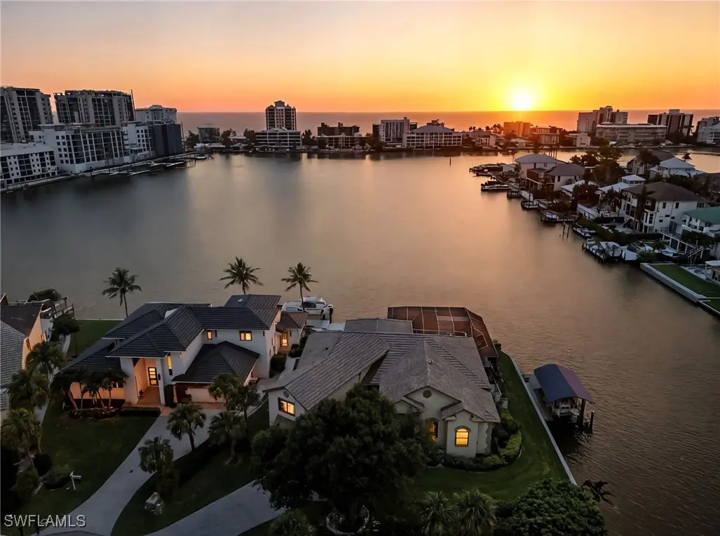 431 Palm Court, Naples, FL 34108 - Image #1