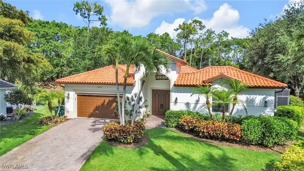 4000 Stonesthrow Court, Naples, FL 34109