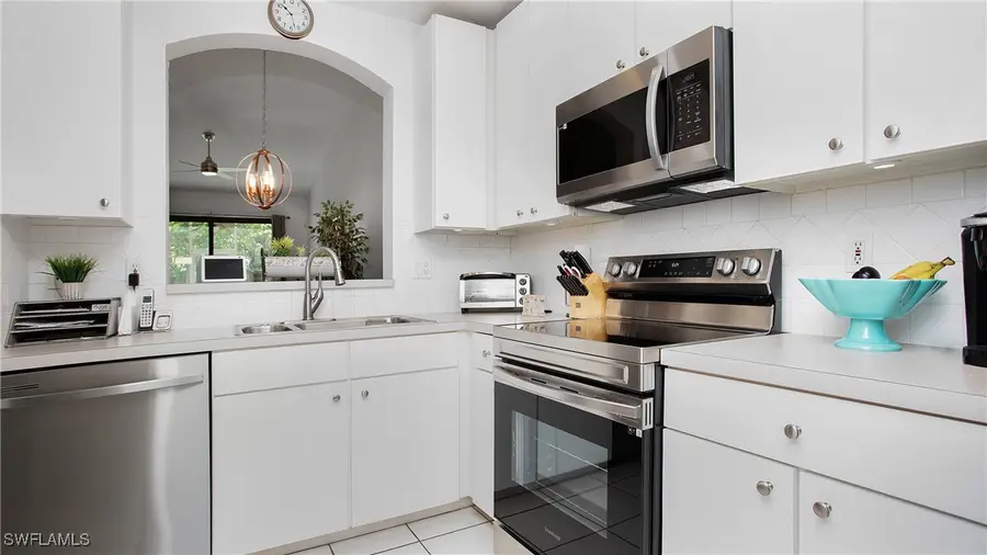 7805 Woodbrook Circle #3003, Naples, FL 34104 - Image #3