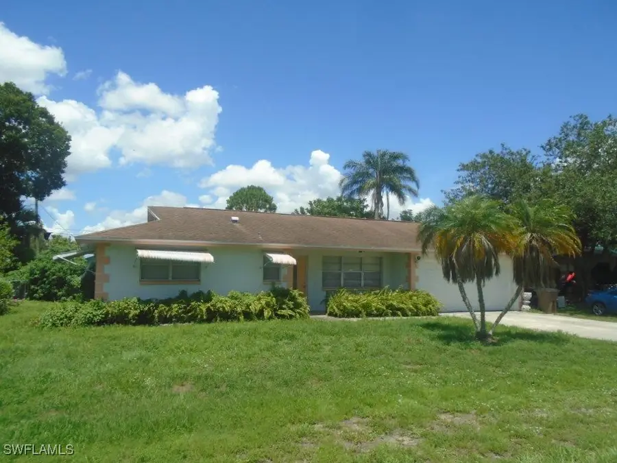 2119 Hibiscus Road, Fort Myers, FL 33905 - Image #2
