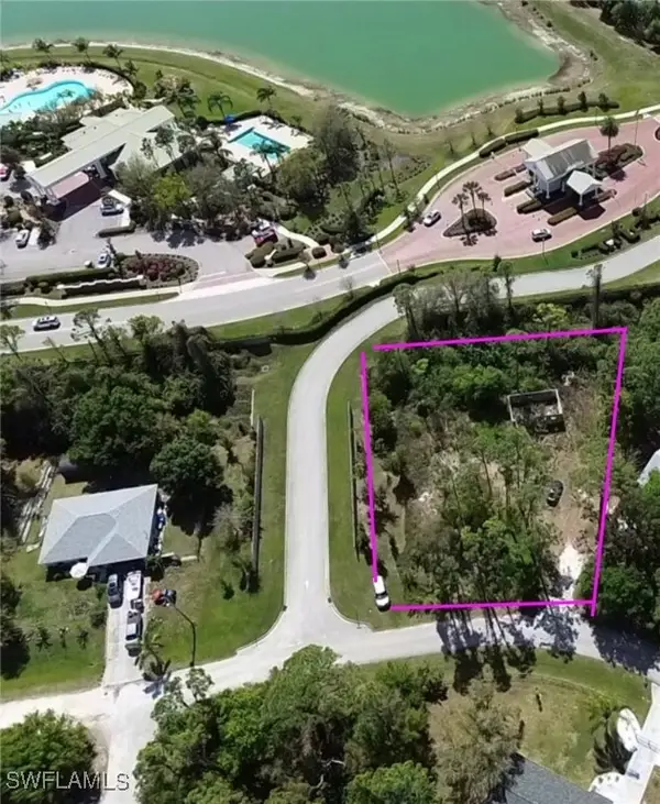 2086 Brooklawn Drive, North Fort Myers, FL 33917