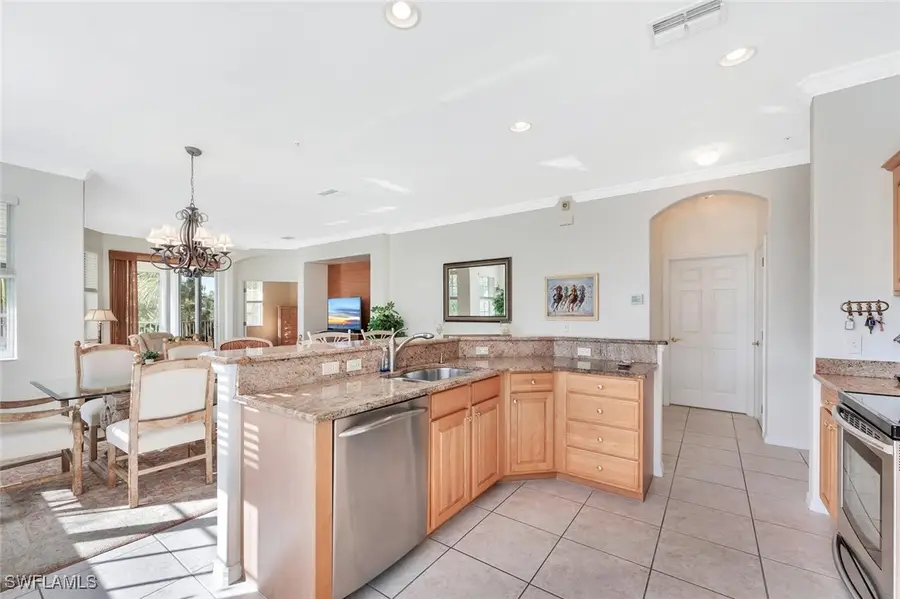 4844 Hampshire Court #201, Naples, FL 34112 - Image #2