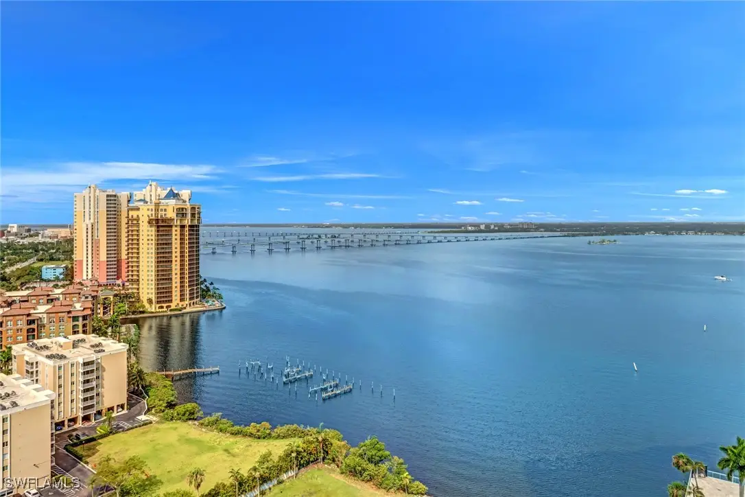 3000 Oasis Grand Boulevard #2205, Fort Myers, FL 33916 - Image #1