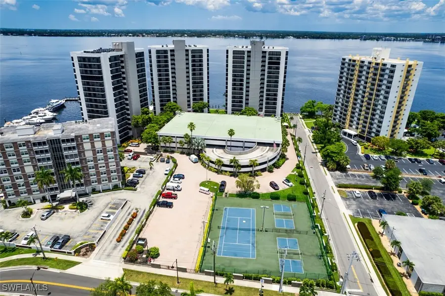 1900 Virginia Avenue #102, Fort Myers, FL 33901 - Image #2